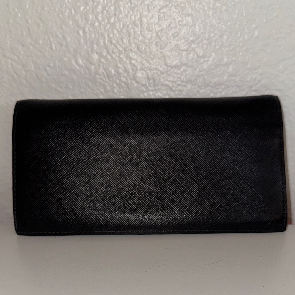 Bally Elegant Black Leather Cardholder